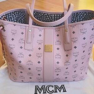 MCM Liz Reversible Medium Tote Pale Pink